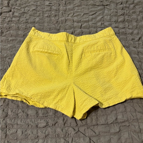 Banana Republic Women’s Yellow 3” Shorts Size 10 - Picture 3 of 7